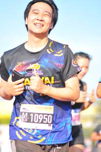 BIB: 105, 10950
                            <button type="button" onclick="openModal(3772334)" class="btn btn-primary btn-sm float-right btn-popup" data-toggle="modal" data-target=".modal-high-quality">
                        <i class="fas fa-shopping-cart"></i> Add to Cart
                    </button>
                                            <button type="button" onclick="isThisMe(3772334, true)" class="btn btn-success btn-sm float-right btn-popup btn-isme hidden" data-toggle="tooltip" data-placement="bottom" title="นี่คือรูปของคุณใช่ไหม คลิกที่นี่เพื่อเอาเข้าอัลบั้ม">
                        <i class="fas fa-plus"></i> Add to album
                    </button>
                    <button type="button" onclick="isThisMe(3772334, false)" class="btn btn-warning btn-sm float-right btn-popup btn-isnotme hidden">
                        <i class="fas fa-ban"></i> Remove from album
                    </button>