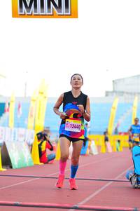 BIB: 12440
                            <button type="button" onclick="openModal(3577367)" class="btn btn-primary btn-sm float-right btn-popup" data-toggle="modal" data-target=".modal-high-quality">
                        <i class="fas fa-shopping-cart"></i> Add to Cart
                    </button>
                                            <button type="button" onclick="isThisMe(3577367, true)" class="btn btn-success btn-sm float-right btn-popup btn-isme hidden" data-toggle="tooltip" data-placement="bottom" title="นี่คือรูปของคุณใช่ไหม คลิกที่นี่เพื่อเอาเข้าอัลบั้ม">
                        <i class="fas fa-plus"></i> Add to album
                    </button>
                    <button type="button" onclick="isThisMe(3577367, false)" class="btn btn-warning btn-sm float-right btn-popup btn-isnotme hidden">
                        <i class="fas fa-ban"></i> Remove from album
                    </button>