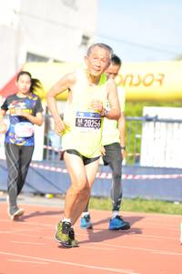 BIB: 20256
                            <button type="button" onclick="openModal(3774511)" class="btn btn-primary btn-sm float-right btn-popup" data-toggle="modal" data-target=".modal-high-quality">
                        <i class="fas fa-shopping-cart"></i> Add to Cart
                    </button>
                                            <button type="button" onclick="isThisMe(3774511, true)" class="btn btn-success btn-sm float-right btn-popup btn-isme hidden" data-toggle="tooltip" data-placement="bottom" title="นี่คือรูปของคุณใช่ไหม คลิกที่นี่เพื่อเอาเข้าอัลบั้ม">
                        <i class="fas fa-plus"></i> Add to album
                    </button>
                    <button type="button" onclick="isThisMe(3774511, false)" class="btn btn-warning btn-sm float-right btn-popup btn-isnotme hidden">
                        <i class="fas fa-ban"></i> Remove from album
                    </button>