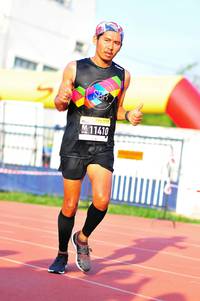 BIB: 11410
                            <button type="button" onclick="openModal(3580666)" class="btn btn-primary btn-sm float-right btn-popup" data-toggle="modal" data-target=".modal-high-quality">
                        <i class="fas fa-shopping-cart"></i> Add to Cart
                    </button>
                                            <button type="button" onclick="isThisMe(3580666, true)" class="btn btn-success btn-sm float-right btn-popup btn-isme hidden" data-toggle="tooltip" data-placement="bottom" title="นี่คือรูปของคุณใช่ไหม คลิกที่นี่เพื่อเอาเข้าอัลบั้ม">
                        <i class="fas fa-plus"></i> Add to album
                    </button>
                    <button type="button" onclick="isThisMe(3580666, false)" class="btn btn-warning btn-sm float-right btn-popup btn-isnotme hidden">
                        <i class="fas fa-ban"></i> Remove from album
                    </button>