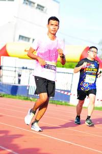 BIB: 11004, 1286
                            <button type="button" onclick="openModal(3581007)" class="btn btn-primary btn-sm float-right btn-popup" data-toggle="modal" data-target=".modal-high-quality">
                        <i class="fas fa-shopping-cart"></i> Add to Cart
                    </button>
                                            <button type="button" onclick="isThisMe(3581007, true)" class="btn btn-success btn-sm float-right btn-popup btn-isme hidden" data-toggle="tooltip" data-placement="bottom" title="นี่คือรูปของคุณใช่ไหม คลิกที่นี่เพื่อเอาเข้าอัลบั้ม">
                        <i class="fas fa-plus"></i> Add to album
                    </button>
                    <button type="button" onclick="isThisMe(3581007, false)" class="btn btn-warning btn-sm float-right btn-popup btn-isnotme hidden">
                        <i class="fas fa-ban"></i> Remove from album
                    </button>