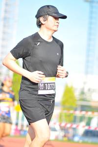 BIB: 10773
                            <button type="button" onclick="openModal(3771693)" class="btn btn-primary btn-sm float-right btn-popup" data-toggle="modal" data-target=".modal-high-quality">
                        <i class="fas fa-shopping-cart"></i> Add to Cart
                    </button>
                                            <button type="button" onclick="isThisMe(3771693, true)" class="btn btn-success btn-sm float-right btn-popup btn-isme hidden" data-toggle="tooltip" data-placement="bottom" title="นี่คือรูปของคุณใช่ไหม คลิกที่นี่เพื่อเอาเข้าอัลบั้ม">
                        <i class="fas fa-plus"></i> Add to album
                    </button>
                    <button type="button" onclick="isThisMe(3771693, false)" class="btn btn-warning btn-sm float-right btn-popup btn-isnotme hidden">
                        <i class="fas fa-ban"></i> Remove from album
                    </button>