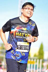 BIB: 10190
                            <button type="button" onclick="openModal(3589715)" class="btn btn-primary btn-sm float-right btn-popup" data-toggle="modal" data-target=".modal-high-quality">
                        <i class="fas fa-shopping-cart"></i> Add to Cart
                    </button>
                                            <button type="button" onclick="isThisMe(3589715, true)" class="btn btn-success btn-sm float-right btn-popup btn-isme hidden" data-toggle="tooltip" data-placement="bottom" title="นี่คือรูปของคุณใช่ไหม คลิกที่นี่เพื่อเอาเข้าอัลบั้ม">
                        <i class="fas fa-plus"></i> Add to album
                    </button>
                    <button type="button" onclick="isThisMe(3589715, false)" class="btn btn-warning btn-sm float-right btn-popup btn-isnotme hidden">
                        <i class="fas fa-ban"></i> Remove from album
                    </button>