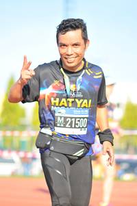 BIB: 21500, 
                            <button type="button" onclick="openModal(3776298)" class="btn btn-primary btn-sm float-right btn-popup" data-toggle="modal" data-target=".modal-high-quality">
                        <i class="fas fa-shopping-cart"></i> Add to Cart
                    </button>
                                            <button type="button" onclick="isThisMe(3776298, true)" class="btn btn-success btn-sm float-right btn-popup btn-isme hidden" data-toggle="tooltip" data-placement="bottom" title="นี่คือรูปของคุณใช่ไหม คลิกที่นี่เพื่อเอาเข้าอัลบั้ม">
                        <i class="fas fa-plus"></i> Add to album
                    </button>
                    <button type="button" onclick="isThisMe(3776298, false)" class="btn btn-warning btn-sm float-right btn-popup btn-isnotme hidden">
                        <i class="fas fa-ban"></i> Remove from album
                    </button>