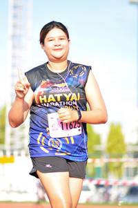 BIB: 1162
                            <button type="button" onclick="openModal(3592045)" class="btn btn-primary btn-sm float-right btn-popup" data-toggle="modal" data-target=".modal-high-quality">
                        <i class="fas fa-shopping-cart"></i> Add to Cart
                    </button>
                                            <button type="button" onclick="isThisMe(3592045, true)" class="btn btn-success btn-sm float-right btn-popup btn-isme hidden" data-toggle="tooltip" data-placement="bottom" title="นี่คือรูปของคุณใช่ไหม คลิกที่นี่เพื่อเอาเข้าอัลบั้ม">
                        <i class="fas fa-plus"></i> Add to album
                    </button>
                    <button type="button" onclick="isThisMe(3592045, false)" class="btn btn-warning btn-sm float-right btn-popup btn-isnotme hidden">
                        <i class="fas fa-ban"></i> Remove from album
                    </button>