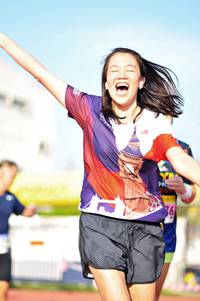 BIB: 
                            <button type="button" onclick="openModal(3589459)" class="btn btn-primary btn-sm float-right btn-popup" data-toggle="modal" data-target=".modal-high-quality">
                        <i class="fas fa-shopping-cart"></i> Add to Cart
                    </button>
                                            <button type="button" onclick="isThisMe(3589459, true)" class="btn btn-success btn-sm float-right btn-popup btn-isme hidden" data-toggle="tooltip" data-placement="bottom" title="นี่คือรูปของคุณใช่ไหม คลิกที่นี่เพื่อเอาเข้าอัลบั้ม">
                        <i class="fas fa-plus"></i> Add to album
                    </button>
                    <button type="button" onclick="isThisMe(3589459, false)" class="btn btn-warning btn-sm float-right btn-popup btn-isnotme hidden">
                        <i class="fas fa-ban"></i> Remove from album
                    </button>