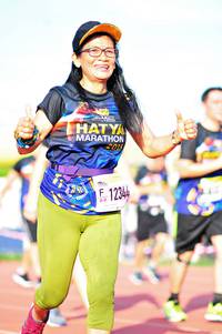 BIB: 12344
                            <button type="button" onclick="openModal(3589053)" class="btn btn-primary btn-sm float-right btn-popup" data-toggle="modal" data-target=".modal-high-quality">
                        <i class="fas fa-shopping-cart"></i> Add to Cart
                    </button>
                                            <button type="button" onclick="isThisMe(3589053, true)" class="btn btn-success btn-sm float-right btn-popup btn-isme hidden" data-toggle="tooltip" data-placement="bottom" title="นี่คือรูปของคุณใช่ไหม คลิกที่นี่เพื่อเอาเข้าอัลบั้ม">
                        <i class="fas fa-plus"></i> Add to album
                    </button>
                    <button type="button" onclick="isThisMe(3589053, false)" class="btn btn-warning btn-sm float-right btn-popup btn-isnotme hidden">
                        <i class="fas fa-ban"></i> Remove from album
                    </button>