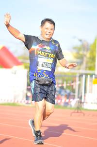 BIB: 0206
                            <button type="button" onclick="openModal(3772381)" class="btn btn-primary btn-sm float-right btn-popup" data-toggle="modal" data-target=".modal-high-quality">
                        <i class="fas fa-shopping-cart"></i> Add to Cart
                    </button>
                                            <button type="button" onclick="isThisMe(3772381, true)" class="btn btn-success btn-sm float-right btn-popup btn-isme hidden" data-toggle="tooltip" data-placement="bottom" title="นี่คือรูปของคุณใช่ไหม คลิกที่นี่เพื่อเอาเข้าอัลบั้ม">
                        <i class="fas fa-plus"></i> Add to album
                    </button>
                    <button type="button" onclick="isThisMe(3772381, false)" class="btn btn-warning btn-sm float-right btn-popup btn-isnotme hidden">
                        <i class="fas fa-ban"></i> Remove from album
                    </button>