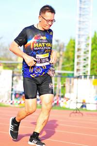 BIB: 019, 10194
                            <button type="button" onclick="openModal(3580808)" class="btn btn-primary btn-sm float-right btn-popup" data-toggle="modal" data-target=".modal-high-quality">
                        <i class="fas fa-shopping-cart"></i> Add to Cart
                    </button>
                                            <button type="button" onclick="isThisMe(3580808, true)" class="btn btn-success btn-sm float-right btn-popup btn-isme hidden" data-toggle="tooltip" data-placement="bottom" title="นี่คือรูปของคุณใช่ไหม คลิกที่นี่เพื่อเอาเข้าอัลบั้ม">
                        <i class="fas fa-plus"></i> Add to album
                    </button>
                    <button type="button" onclick="isThisMe(3580808, false)" class="btn btn-warning btn-sm float-right btn-popup btn-isnotme hidden">
                        <i class="fas fa-ban"></i> Remove from album
                    </button>