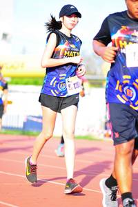 BIB: 
                            <button type="button" onclick="openModal(3582037)" class="btn btn-primary btn-sm float-right btn-popup" data-toggle="modal" data-target=".modal-high-quality">
                        <i class="fas fa-shopping-cart"></i> Add to Cart
                    </button>
                                            <button type="button" onclick="isThisMe(3582037, true)" class="btn btn-success btn-sm float-right btn-popup btn-isme hidden" data-toggle="tooltip" data-placement="bottom" title="นี่คือรูปของคุณใช่ไหม คลิกที่นี่เพื่อเอาเข้าอัลบั้ม">
                        <i class="fas fa-plus"></i> Add to album
                    </button>
                    <button type="button" onclick="isThisMe(3582037, false)" class="btn btn-warning btn-sm float-right btn-popup btn-isnotme hidden">
                        <i class="fas fa-ban"></i> Remove from album
                    </button>