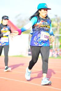 BIB: 1200
                            <button type="button" onclick="openModal(3762868)" class="btn btn-primary btn-sm float-right btn-popup" data-toggle="modal" data-target=".modal-high-quality">
                        <i class="fas fa-shopping-cart"></i> Add to Cart
                    </button>
                                            <button type="button" onclick="isThisMe(3762868, true)" class="btn btn-success btn-sm float-right btn-popup btn-isme hidden" data-toggle="tooltip" data-placement="bottom" title="นี่คือรูปของคุณใช่ไหม คลิกที่นี่เพื่อเอาเข้าอัลบั้ม">
                        <i class="fas fa-plus"></i> Add to album
                    </button>
                    <button type="button" onclick="isThisMe(3762868, false)" class="btn btn-warning btn-sm float-right btn-popup btn-isnotme hidden">
                        <i class="fas fa-ban"></i> Remove from album
                    </button>