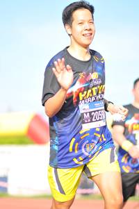 BIB: 205
                            <button type="button" onclick="openModal(3775758)" class="btn btn-primary btn-sm float-right btn-popup" data-toggle="modal" data-target=".modal-high-quality">
                        <i class="fas fa-shopping-cart"></i> Add to Cart
                    </button>
                                            <button type="button" onclick="isThisMe(3775758, true)" class="btn btn-success btn-sm float-right btn-popup btn-isme hidden" data-toggle="tooltip" data-placement="bottom" title="นี่คือรูปของคุณใช่ไหม คลิกที่นี่เพื่อเอาเข้าอัลบั้ม">
                        <i class="fas fa-plus"></i> Add to album
                    </button>
                    <button type="button" onclick="isThisMe(3775758, false)" class="btn btn-warning btn-sm float-right btn-popup btn-isnotme hidden">
                        <i class="fas fa-ban"></i> Remove from album
                    </button>