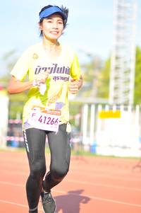 BIB: 41266
                            <button type="button" onclick="openModal(3775902)" class="btn btn-primary btn-sm float-right btn-popup" data-toggle="modal" data-target=".modal-high-quality">
                        <i class="fas fa-shopping-cart"></i> Add to Cart
                    </button>
                                            <button type="button" onclick="isThisMe(3775902, true)" class="btn btn-success btn-sm float-right btn-popup btn-isme hidden" data-toggle="tooltip" data-placement="bottom" title="นี่คือรูปของคุณใช่ไหม คลิกที่นี่เพื่อเอาเข้าอัลบั้ม">
                        <i class="fas fa-plus"></i> Add to album
                    </button>
                    <button type="button" onclick="isThisMe(3775902, false)" class="btn btn-warning btn-sm float-right btn-popup btn-isnotme hidden">
                        <i class="fas fa-ban"></i> Remove from album
                    </button>