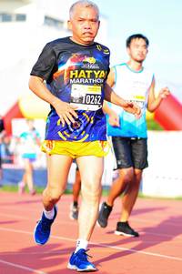 BIB: 0262
                            <button type="button" onclick="openModal(3580898)" class="btn btn-primary btn-sm float-right btn-popup" data-toggle="modal" data-target=".modal-high-quality">
                        <i class="fas fa-shopping-cart"></i> Add to Cart
                    </button>
                                            <button type="button" onclick="isThisMe(3580898, true)" class="btn btn-success btn-sm float-right btn-popup btn-isme hidden" data-toggle="tooltip" data-placement="bottom" title="นี่คือรูปของคุณใช่ไหม คลิกที่นี่เพื่อเอาเข้าอัลบั้ม">
                        <i class="fas fa-plus"></i> Add to album
                    </button>
                    <button type="button" onclick="isThisMe(3580898, false)" class="btn btn-warning btn-sm float-right btn-popup btn-isnotme hidden">
                        <i class="fas fa-ban"></i> Remove from album
                    </button>