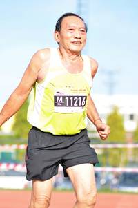 BIB: 235, 11216
                            <button type="button" onclick="openModal(3592186)" class="btn btn-primary btn-sm float-right btn-popup" data-toggle="modal" data-target=".modal-high-quality">
                        <i class="fas fa-shopping-cart"></i> Add to Cart
                    </button>
                                            <button type="button" onclick="isThisMe(3592186, true)" class="btn btn-success btn-sm float-right btn-popup btn-isme hidden" data-toggle="tooltip" data-placement="bottom" title="นี่คือรูปของคุณใช่ไหม คลิกที่นี่เพื่อเอาเข้าอัลบั้ม">
                        <i class="fas fa-plus"></i> Add to album
                    </button>
                    <button type="button" onclick="isThisMe(3592186, false)" class="btn btn-warning btn-sm float-right btn-popup btn-isnotme hidden">
                        <i class="fas fa-ban"></i> Remove from album
                    </button>