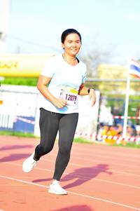 BIB: 12079
                            <button type="button" onclick="openModal(3581181)" class="btn btn-primary btn-sm float-right btn-popup" data-toggle="modal" data-target=".modal-high-quality">
                        <i class="fas fa-shopping-cart"></i> Add to Cart
                    </button>
                                            <button type="button" onclick="isThisMe(3581181, true)" class="btn btn-success btn-sm float-right btn-popup btn-isme hidden" data-toggle="tooltip" data-placement="bottom" title="นี่คือรูปของคุณใช่ไหม คลิกที่นี่เพื่อเอาเข้าอัลบั้ม">
                        <i class="fas fa-plus"></i> Add to album
                    </button>
                    <button type="button" onclick="isThisMe(3581181, false)" class="btn btn-warning btn-sm float-right btn-popup btn-isnotme hidden">
                        <i class="fas fa-ban"></i> Remove from album
                    </button>