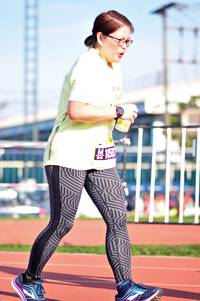 BIB: 
                            <button type="button" onclick="openModal(3589919)" class="btn btn-primary btn-sm float-right btn-popup" data-toggle="modal" data-target=".modal-high-quality">
                        <i class="fas fa-shopping-cart"></i> Add to Cart
                    </button>
                                            <button type="button" onclick="isThisMe(3589919, true)" class="btn btn-success btn-sm float-right btn-popup btn-isme hidden" data-toggle="tooltip" data-placement="bottom" title="นี่คือรูปของคุณใช่ไหม คลิกที่นี่เพื่อเอาเข้าอัลบั้ม">
                        <i class="fas fa-plus"></i> Add to album
                    </button>
                    <button type="button" onclick="isThisMe(3589919, false)" class="btn btn-warning btn-sm float-right btn-popup btn-isnotme hidden">
                        <i class="fas fa-ban"></i> Remove from album
                    </button>