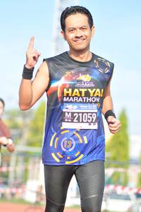 BIB: 21059
                            <button type="button" onclick="openModal(3773300)" class="btn btn-primary btn-sm float-right btn-popup" data-toggle="modal" data-target=".modal-high-quality">
                        <i class="fas fa-shopping-cart"></i> Add to Cart
                    </button>
                                            <button type="button" onclick="isThisMe(3773300, true)" class="btn btn-success btn-sm float-right btn-popup btn-isme hidden" data-toggle="tooltip" data-placement="bottom" title="นี่คือรูปของคุณใช่ไหม คลิกที่นี่เพื่อเอาเข้าอัลบั้ม">
                        <i class="fas fa-plus"></i> Add to album
                    </button>
                    <button type="button" onclick="isThisMe(3773300, false)" class="btn btn-warning btn-sm float-right btn-popup btn-isnotme hidden">
                        <i class="fas fa-ban"></i> Remove from album
                    </button>