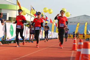 BIB: 
                            <button type="button" onclick="openModal(3746228)" class="btn btn-primary btn-sm float-right btn-popup" data-toggle="modal" data-target=".modal-high-quality">
                        <i class="fas fa-shopping-cart"></i> Add to Cart
                    </button>
                                            <button type="button" onclick="isThisMe(3746228, true)" class="btn btn-success btn-sm float-right btn-popup btn-isme hidden" data-toggle="tooltip" data-placement="bottom" title="นี่คือรูปของคุณใช่ไหม คลิกที่นี่เพื่อเอาเข้าอัลบั้ม">
                        <i class="fas fa-plus"></i> Add to album
                    </button>
                    <button type="button" onclick="isThisMe(3746228, false)" class="btn btn-warning btn-sm float-right btn-popup btn-isnotme hidden">
                        <i class="fas fa-ban"></i> Remove from album
                    </button>