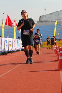 BIB: 21175
                            <button type="button" onclick="openModal(3747820)" class="btn btn-primary btn-sm float-right btn-popup" data-toggle="modal" data-target=".modal-high-quality">
                        <i class="fas fa-shopping-cart"></i> Add to Cart
                    </button>
                                            <button type="button" onclick="isThisMe(3747820, true)" class="btn btn-success btn-sm float-right btn-popup btn-isme hidden" data-toggle="tooltip" data-placement="bottom" title="นี่คือรูปของคุณใช่ไหม คลิกที่นี่เพื่อเอาเข้าอัลบั้ม">
                        <i class="fas fa-plus"></i> Add to album
                    </button>
                    <button type="button" onclick="isThisMe(3747820, false)" class="btn btn-warning btn-sm float-right btn-popup btn-isnotme hidden">
                        <i class="fas fa-ban"></i> Remove from album
                    </button>