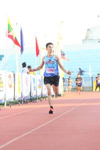 BIB: 21961
                            <button type="button" onclick="openModal(3745288)" class="btn btn-primary btn-sm float-right btn-popup" data-toggle="modal" data-target=".modal-high-quality">
                        <i class="fas fa-shopping-cart"></i> Add to Cart
                    </button>
                                            <button type="button" onclick="isThisMe(3745288, true)" class="btn btn-success btn-sm float-right btn-popup btn-isme hidden" data-toggle="tooltip" data-placement="bottom" title="นี่คือรูปของคุณใช่ไหม คลิกที่นี่เพื่อเอาเข้าอัลบั้ม">
                        <i class="fas fa-plus"></i> Add to album
                    </button>
                    <button type="button" onclick="isThisMe(3745288, false)" class="btn btn-warning btn-sm float-right btn-popup btn-isnotme hidden">
                        <i class="fas fa-ban"></i> Remove from album
                    </button>