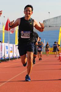 BIB: 20052
                            <button type="button" onclick="openModal(3747885)" class="btn btn-primary btn-sm float-right btn-popup" data-toggle="modal" data-target=".modal-high-quality">
                        <i class="fas fa-shopping-cart"></i> Add to Cart
                    </button>
                                            <button type="button" onclick="isThisMe(3747885, true)" class="btn btn-success btn-sm float-right btn-popup btn-isme hidden" data-toggle="tooltip" data-placement="bottom" title="นี่คือรูปของคุณใช่ไหม คลิกที่นี่เพื่อเอาเข้าอัลบั้ม">
                        <i class="fas fa-plus"></i> Add to album
                    </button>
                    <button type="button" onclick="isThisMe(3747885, false)" class="btn btn-warning btn-sm float-right btn-popup btn-isnotme hidden">
                        <i class="fas fa-ban"></i> Remove from album
                    </button>