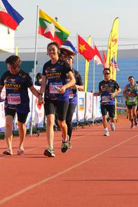 BIB: 2640
                            <button type="button" onclick="openModal(3746643)" class="btn btn-primary btn-sm float-right btn-popup" data-toggle="modal" data-target=".modal-high-quality">
                        <i class="fas fa-shopping-cart"></i> Add to Cart
                    </button>
                                            <button type="button" onclick="isThisMe(3746643, true)" class="btn btn-success btn-sm float-right btn-popup btn-isme hidden" data-toggle="tooltip" data-placement="bottom" title="นี่คือรูปของคุณใช่ไหม คลิกที่นี่เพื่อเอาเข้าอัลบั้ม">
                        <i class="fas fa-plus"></i> Add to album
                    </button>
                    <button type="button" onclick="isThisMe(3746643, false)" class="btn btn-warning btn-sm float-right btn-popup btn-isnotme hidden">
                        <i class="fas fa-ban"></i> Remove from album
                    </button>