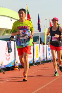 BIB: 21400, 22538
                            <button type="button" onclick="openModal(3747858)" class="btn btn-primary btn-sm float-right btn-popup" data-toggle="modal" data-target=".modal-high-quality">
                        <i class="fas fa-shopping-cart"></i> Add to Cart
                    </button>
                                            <button type="button" onclick="isThisMe(3747858, true)" class="btn btn-success btn-sm float-right btn-popup btn-isme hidden" data-toggle="tooltip" data-placement="bottom" title="นี่คือรูปของคุณใช่ไหม คลิกที่นี่เพื่อเอาเข้าอัลบั้ม">
                        <i class="fas fa-plus"></i> Add to album
                    </button>
                    <button type="button" onclick="isThisMe(3747858, false)" class="btn btn-warning btn-sm float-right btn-popup btn-isnotme hidden">
                        <i class="fas fa-ban"></i> Remove from album
                    </button>