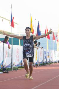 BIB: 2052
                            <button type="button" onclick="openModal(3745273)" class="btn btn-primary btn-sm float-right btn-popup" data-toggle="modal" data-target=".modal-high-quality">
                        <i class="fas fa-shopping-cart"></i> Add to Cart
                    </button>
                                            <button type="button" onclick="isThisMe(3745273, true)" class="btn btn-success btn-sm float-right btn-popup btn-isme hidden" data-toggle="tooltip" data-placement="bottom" title="นี่คือรูปของคุณใช่ไหม คลิกที่นี่เพื่อเอาเข้าอัลบั้ม">
                        <i class="fas fa-plus"></i> Add to album
                    </button>
                    <button type="button" onclick="isThisMe(3745273, false)" class="btn btn-warning btn-sm float-right btn-popup btn-isnotme hidden">
                        <i class="fas fa-ban"></i> Remove from album
                    </button>