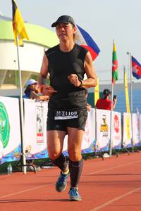 BIB: 100
                            <button type="button" onclick="openModal(3745851)" class="btn btn-primary btn-sm float-right btn-popup" data-toggle="modal" data-target=".modal-high-quality">
                        <i class="fas fa-shopping-cart"></i> Add to Cart
                    </button>
                                            <button type="button" onclick="isThisMe(3745851, true)" class="btn btn-success btn-sm float-right btn-popup btn-isme hidden" data-toggle="tooltip" data-placement="bottom" title="นี่คือรูปของคุณใช่ไหม คลิกที่นี่เพื่อเอาเข้าอัลบั้ม">
                        <i class="fas fa-plus"></i> Add to album
                    </button>
                    <button type="button" onclick="isThisMe(3745851, false)" class="btn btn-warning btn-sm float-right btn-popup btn-isnotme hidden">
                        <i class="fas fa-ban"></i> Remove from album
                    </button>