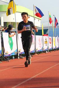 BIB: 1116
                            <button type="button" onclick="openModal(3745947)" class="btn btn-primary btn-sm float-right btn-popup" data-toggle="modal" data-target=".modal-high-quality">
                        <i class="fas fa-shopping-cart"></i> Add to Cart
                    </button>
                                            <button type="button" onclick="isThisMe(3745947, true)" class="btn btn-success btn-sm float-right btn-popup btn-isme hidden" data-toggle="tooltip" data-placement="bottom" title="นี่คือรูปของคุณใช่ไหม คลิกที่นี่เพื่อเอาเข้าอัลบั้ม">
                        <i class="fas fa-plus"></i> Add to album
                    </button>
                    <button type="button" onclick="isThisMe(3745947, false)" class="btn btn-warning btn-sm float-right btn-popup btn-isnotme hidden">
                        <i class="fas fa-ban"></i> Remove from album
                    </button>