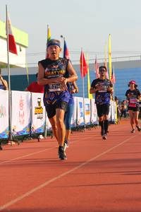 BIB: 214
                            <button type="button" onclick="openModal(3745911)" class="btn btn-primary btn-sm float-right btn-popup" data-toggle="modal" data-target=".modal-high-quality">
                        <i class="fas fa-shopping-cart"></i> Add to Cart
                    </button>
                                            <button type="button" onclick="isThisMe(3745911, true)" class="btn btn-success btn-sm float-right btn-popup btn-isme hidden" data-toggle="tooltip" data-placement="bottom" title="นี่คือรูปของคุณใช่ไหม คลิกที่นี่เพื่อเอาเข้าอัลบั้ม">
                        <i class="fas fa-plus"></i> Add to album
                    </button>
                    <button type="button" onclick="isThisMe(3745911, false)" class="btn btn-warning btn-sm float-right btn-popup btn-isnotme hidden">
                        <i class="fas fa-ban"></i> Remove from album
                    </button>