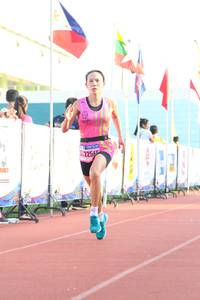 BIB: 225
                            <button type="button" onclick="openModal(3745307)" class="btn btn-primary btn-sm float-right btn-popup" data-toggle="modal" data-target=".modal-high-quality">
                        <i class="fas fa-shopping-cart"></i> Add to Cart
                    </button>
                                            <button type="button" onclick="isThisMe(3745307, true)" class="btn btn-success btn-sm float-right btn-popup btn-isme hidden" data-toggle="tooltip" data-placement="bottom" title="นี่คือรูปของคุณใช่ไหม คลิกที่นี่เพื่อเอาเข้าอัลบั้ม">
                        <i class="fas fa-plus"></i> Add to album
                    </button>
                    <button type="button" onclick="isThisMe(3745307, false)" class="btn btn-warning btn-sm float-right btn-popup btn-isnotme hidden">
                        <i class="fas fa-ban"></i> Remove from album
                    </button>