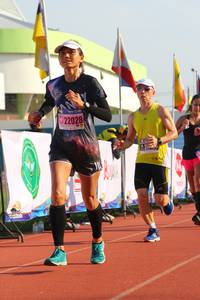 BIB: 22028
                            <button type="button" onclick="openModal(3746330)" class="btn btn-primary btn-sm float-right btn-popup" data-toggle="modal" data-target=".modal-high-quality">
                        <i class="fas fa-shopping-cart"></i> Add to Cart
                    </button>
                                            <button type="button" onclick="isThisMe(3746330, true)" class="btn btn-success btn-sm float-right btn-popup btn-isme hidden" data-toggle="tooltip" data-placement="bottom" title="นี่คือรูปของคุณใช่ไหม คลิกที่นี่เพื่อเอาเข้าอัลบั้ม">
                        <i class="fas fa-plus"></i> Add to album
                    </button>
                    <button type="button" onclick="isThisMe(3746330, false)" class="btn btn-warning btn-sm float-right btn-popup btn-isnotme hidden">
                        <i class="fas fa-ban"></i> Remove from album
                    </button>