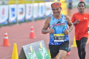 BIB: 10451
                            <button type="button" onclick="openModal(3532638)" class="btn btn-primary btn-sm float-right btn-popup" data-toggle="modal" data-target=".modal-high-quality">
                        <i class="fas fa-shopping-cart"></i> Add to Cart
                    </button>
                                            <button type="button" onclick="isThisMe(3532638, true)" class="btn btn-success btn-sm float-right btn-popup btn-isme hidden" data-toggle="tooltip" data-placement="bottom" title="นี่คือรูปของคุณใช่ไหม คลิกที่นี่เพื่อเอาเข้าอัลบั้ม">
                        <i class="fas fa-plus"></i> Add to album
                    </button>
                    <button type="button" onclick="isThisMe(3532638, false)" class="btn btn-warning btn-sm float-right btn-popup btn-isnotme hidden">
                        <i class="fas fa-ban"></i> Remove from album
                    </button>