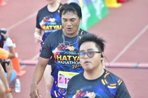 BIB: 202
                            <button type="button" onclick="openModal(3543263)" class="btn btn-primary btn-sm float-right btn-popup" data-toggle="modal" data-target=".modal-high-quality">
                        <i class="fas fa-shopping-cart"></i> Add to Cart
                    </button>
                                            <button type="button" onclick="isThisMe(3543263, true)" class="btn btn-success btn-sm float-right btn-popup btn-isme hidden" data-toggle="tooltip" data-placement="bottom" title="นี่คือรูปของคุณใช่ไหม คลิกที่นี่เพื่อเอาเข้าอัลบั้ม">
                        <i class="fas fa-plus"></i> Add to album
                    </button>
                    <button type="button" onclick="isThisMe(3543263, false)" class="btn btn-warning btn-sm float-right btn-popup btn-isnotme hidden">
                        <i class="fas fa-ban"></i> Remove from album
                    </button>