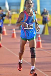 BIB: 1058
                            <button type="button" onclick="openModal(3548184)" class="btn btn-primary btn-sm float-right btn-popup" data-toggle="modal" data-target=".modal-high-quality">
                        <i class="fas fa-shopping-cart"></i> Add to Cart
                    </button>
                                            <button type="button" onclick="isThisMe(3548184, true)" class="btn btn-success btn-sm float-right btn-popup btn-isme hidden" data-toggle="tooltip" data-placement="bottom" title="นี่คือรูปของคุณใช่ไหม คลิกที่นี่เพื่อเอาเข้าอัลบั้ม">
                        <i class="fas fa-plus"></i> Add to album
                    </button>
                    <button type="button" onclick="isThisMe(3548184, false)" class="btn btn-warning btn-sm float-right btn-popup btn-isnotme hidden">
                        <i class="fas fa-ban"></i> Remove from album
                    </button>