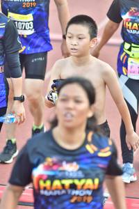 BIB: 2019, 10703
                            <button type="button" onclick="openModal(3542213)" class="btn btn-primary btn-sm float-right btn-popup" data-toggle="modal" data-target=".modal-high-quality">
                        <i class="fas fa-shopping-cart"></i> Add to Cart
                    </button>
                                            <button type="button" onclick="isThisMe(3542213, true)" class="btn btn-success btn-sm float-right btn-popup btn-isme hidden" data-toggle="tooltip" data-placement="bottom" title="นี่คือรูปของคุณใช่ไหม คลิกที่นี่เพื่อเอาเข้าอัลบั้ม">
                        <i class="fas fa-plus"></i> Add to album
                    </button>
                    <button type="button" onclick="isThisMe(3542213, false)" class="btn btn-warning btn-sm float-right btn-popup btn-isnotme hidden">
                        <i class="fas fa-ban"></i> Remove from album
                    </button>