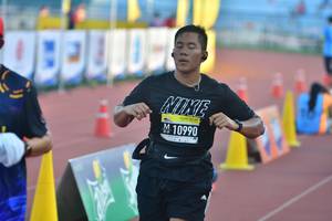 BIB: 10990
                            <button type="button" onclick="openModal(3535009)" class="btn btn-primary btn-sm float-right btn-popup" data-toggle="modal" data-target=".modal-high-quality">
                        <i class="fas fa-shopping-cart"></i> Add to Cart
                    </button>
                                            <button type="button" onclick="isThisMe(3535009, true)" class="btn btn-success btn-sm float-right btn-popup btn-isme hidden" data-toggle="tooltip" data-placement="bottom" title="นี่คือรูปของคุณใช่ไหม คลิกที่นี่เพื่อเอาเข้าอัลบั้ม">
                        <i class="fas fa-plus"></i> Add to album
                    </button>
                    <button type="button" onclick="isThisMe(3535009, false)" class="btn btn-warning btn-sm float-right btn-popup btn-isnotme hidden">
                        <i class="fas fa-ban"></i> Remove from album
                    </button>