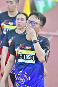 BIB: 105, 110551
                            <button type="button" onclick="openModal(3544739)" class="btn btn-primary btn-sm float-right btn-popup" data-toggle="modal" data-target=".modal-high-quality">
                        <i class="fas fa-shopping-cart"></i> Add to Cart
                    </button>
                                            <button type="button" onclick="isThisMe(3544739, true)" class="btn btn-success btn-sm float-right btn-popup btn-isme hidden" data-toggle="tooltip" data-placement="bottom" title="นี่คือรูปของคุณใช่ไหม คลิกที่นี่เพื่อเอาเข้าอัลบั้ม">
                        <i class="fas fa-plus"></i> Add to album
                    </button>
                    <button type="button" onclick="isThisMe(3544739, false)" class="btn btn-warning btn-sm float-right btn-popup btn-isnotme hidden">
                        <i class="fas fa-ban"></i> Remove from album
                    </button>