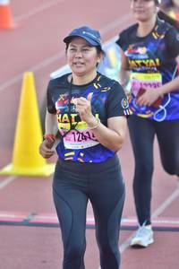 BIB: 
                            <button type="button" onclick="openModal(3553402)" class="btn btn-primary btn-sm float-right btn-popup" data-toggle="modal" data-target=".modal-high-quality">
                        <i class="fas fa-shopping-cart"></i> Add to Cart
                    </button>
                                            <button type="button" onclick="isThisMe(3553402, true)" class="btn btn-success btn-sm float-right btn-popup btn-isme hidden" data-toggle="tooltip" data-placement="bottom" title="นี่คือรูปของคุณใช่ไหม คลิกที่นี่เพื่อเอาเข้าอัลบั้ม">
                        <i class="fas fa-plus"></i> Add to album
                    </button>
                    <button type="button" onclick="isThisMe(3553402, false)" class="btn btn-warning btn-sm float-right btn-popup btn-isnotme hidden">
                        <i class="fas fa-ban"></i> Remove from album
                    </button>