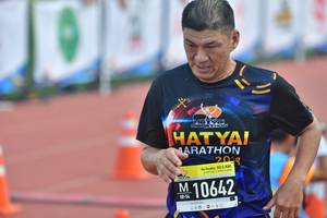 BIB: 10642
                            <button type="button" onclick="openModal(3532910)" class="btn btn-primary btn-sm float-right btn-popup" data-toggle="modal" data-target=".modal-high-quality">
                        <i class="fas fa-shopping-cart"></i> Add to Cart
                    </button>
                                            <button type="button" onclick="isThisMe(3532910, true)" class="btn btn-success btn-sm float-right btn-popup btn-isme hidden" data-toggle="tooltip" data-placement="bottom" title="นี่คือรูปของคุณใช่ไหม คลิกที่นี่เพื่อเอาเข้าอัลบั้ม">
                        <i class="fas fa-plus"></i> Add to album
                    </button>
                    <button type="button" onclick="isThisMe(3532910, false)" class="btn btn-warning btn-sm float-right btn-popup btn-isnotme hidden">
                        <i class="fas fa-ban"></i> Remove from album
                    </button>