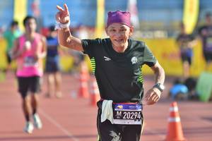 BIB: 20294
                            <button type="button" onclick="openModal(3548274)" class="btn btn-primary btn-sm float-right btn-popup" data-toggle="modal" data-target=".modal-high-quality">
                        <i class="fas fa-shopping-cart"></i> Add to Cart
                    </button>
                                            <button type="button" onclick="isThisMe(3548274, true)" class="btn btn-success btn-sm float-right btn-popup btn-isme hidden" data-toggle="tooltip" data-placement="bottom" title="นี่คือรูปของคุณใช่ไหม คลิกที่นี่เพื่อเอาเข้าอัลบั้ม">
                        <i class="fas fa-plus"></i> Add to album
                    </button>
                    <button type="button" onclick="isThisMe(3548274, false)" class="btn btn-warning btn-sm float-right btn-popup btn-isnotme hidden">
                        <i class="fas fa-ban"></i> Remove from album
                    </button>