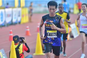 BIB: 042
                            <button type="button" onclick="openModal(3532995)" class="btn btn-primary btn-sm float-right btn-popup" data-toggle="modal" data-target=".modal-high-quality">
                        <i class="fas fa-shopping-cart"></i> Add to Cart
                    </button>
                                            <button type="button" onclick="isThisMe(3532995, true)" class="btn btn-success btn-sm float-right btn-popup btn-isme hidden" data-toggle="tooltip" data-placement="bottom" title="นี่คือรูปของคุณใช่ไหม คลิกที่นี่เพื่อเอาเข้าอัลบั้ม">
                        <i class="fas fa-plus"></i> Add to album
                    </button>
                    <button type="button" onclick="isThisMe(3532995, false)" class="btn btn-warning btn-sm float-right btn-popup btn-isnotme hidden">
                        <i class="fas fa-ban"></i> Remove from album
                    </button>