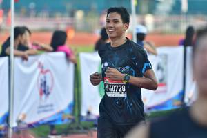 BIB: 40728
                            <button type="button" onclick="openModal(3533775)" class="btn btn-primary btn-sm float-right btn-popup" data-toggle="modal" data-target=".modal-high-quality">
                        <i class="fas fa-shopping-cart"></i> Add to Cart
                    </button>
                                            <button type="button" onclick="isThisMe(3533775, true)" class="btn btn-success btn-sm float-right btn-popup btn-isme hidden" data-toggle="tooltip" data-placement="bottom" title="นี่คือรูปของคุณใช่ไหม คลิกที่นี่เพื่อเอาเข้าอัลบั้ม">
                        <i class="fas fa-plus"></i> Add to album
                    </button>
                    <button type="button" onclick="isThisMe(3533775, false)" class="btn btn-warning btn-sm float-right btn-popup btn-isnotme hidden">
                        <i class="fas fa-ban"></i> Remove from album
                    </button>