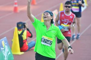 BIB: 482
                            <button type="button" onclick="openModal(3536289)" class="btn btn-primary btn-sm float-right btn-popup" data-toggle="modal" data-target=".modal-high-quality">
                        <i class="fas fa-shopping-cart"></i> Add to Cart
                    </button>
                                            <button type="button" onclick="isThisMe(3536289, true)" class="btn btn-success btn-sm float-right btn-popup btn-isme hidden" data-toggle="tooltip" data-placement="bottom" title="นี่คือรูปของคุณใช่ไหม คลิกที่นี่เพื่อเอาเข้าอัลบั้ม">
                        <i class="fas fa-plus"></i> Add to album
                    </button>
                    <button type="button" onclick="isThisMe(3536289, false)" class="btn btn-warning btn-sm float-right btn-popup btn-isnotme hidden">
                        <i class="fas fa-ban"></i> Remove from album
                    </button>