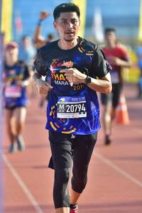 BIB: 201, 20794
                            <button type="button" onclick="openModal(3552314)" class="btn btn-primary btn-sm float-right btn-popup" data-toggle="modal" data-target=".modal-high-quality">
                        <i class="fas fa-shopping-cart"></i> Add to Cart
                    </button>
                                            <button type="button" onclick="isThisMe(3552314, true)" class="btn btn-success btn-sm float-right btn-popup btn-isme hidden" data-toggle="tooltip" data-placement="bottom" title="นี่คือรูปของคุณใช่ไหม คลิกที่นี่เพื่อเอาเข้าอัลบั้ม">
                        <i class="fas fa-plus"></i> Add to album
                    </button>
                    <button type="button" onclick="isThisMe(3552314, false)" class="btn btn-warning btn-sm float-right btn-popup btn-isnotme hidden">
                        <i class="fas fa-ban"></i> Remove from album
                    </button>