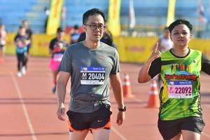 BIB: 20404, 22092
                            <button type="button" onclick="openModal(3570720)" class="btn btn-primary btn-sm float-right btn-popup" data-toggle="modal" data-target=".modal-high-quality">
                        <i class="fas fa-shopping-cart"></i> Add to Cart
                    </button>
                                            <button type="button" onclick="isThisMe(3570720, true)" class="btn btn-success btn-sm float-right btn-popup btn-isme hidden" data-toggle="tooltip" data-placement="bottom" title="นี่คือรูปของคุณใช่ไหม คลิกที่นี่เพื่อเอาเข้าอัลบั้ม">
                        <i class="fas fa-plus"></i> Add to album
                    </button>
                    <button type="button" onclick="isThisMe(3570720, false)" class="btn btn-warning btn-sm float-right btn-popup btn-isnotme hidden">
                        <i class="fas fa-ban"></i> Remove from album
                    </button>