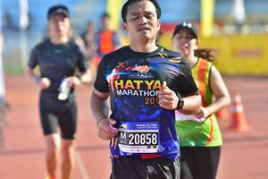 BIB: 201
                            <button type="button" onclick="openModal(3572782)" class="btn btn-primary btn-sm float-right btn-popup" data-toggle="modal" data-target=".modal-high-quality">
                        <i class="fas fa-shopping-cart"></i> Add to Cart
                    </button>
                                            <button type="button" onclick="isThisMe(3572782, true)" class="btn btn-success btn-sm float-right btn-popup btn-isme hidden" data-toggle="tooltip" data-placement="bottom" title="นี่คือรูปของคุณใช่ไหม คลิกที่นี่เพื่อเอาเข้าอัลบั้ม">
                        <i class="fas fa-plus"></i> Add to album
                    </button>
                    <button type="button" onclick="isThisMe(3572782, false)" class="btn btn-warning btn-sm float-right btn-popup btn-isnotme hidden">
                        <i class="fas fa-ban"></i> Remove from album
                    </button>