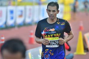 BIB: 0429
                            <button type="button" onclick="openModal(3532726)" class="btn btn-primary btn-sm float-right btn-popup" data-toggle="modal" data-target=".modal-high-quality">
                        <i class="fas fa-shopping-cart"></i> Add to Cart
                    </button>
                                            <button type="button" onclick="isThisMe(3532726, true)" class="btn btn-success btn-sm float-right btn-popup btn-isme hidden" data-toggle="tooltip" data-placement="bottom" title="นี่คือรูปของคุณใช่ไหม คลิกที่นี่เพื่อเอาเข้าอัลบั้ม">
                        <i class="fas fa-plus"></i> Add to album
                    </button>
                    <button type="button" onclick="isThisMe(3532726, false)" class="btn btn-warning btn-sm float-right btn-popup btn-isnotme hidden">
                        <i class="fas fa-ban"></i> Remove from album
                    </button>